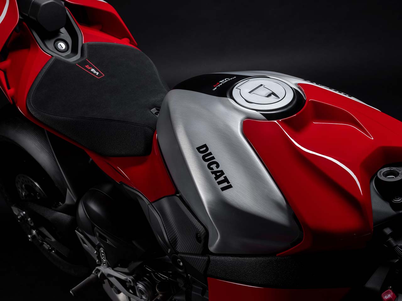 Ducati�Panigale V4 R 2026 - escapamentos