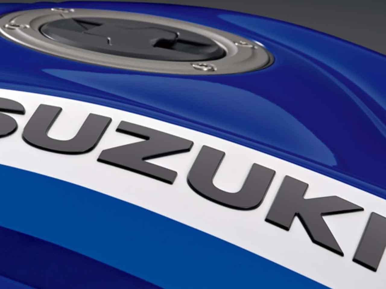 Suzuki�Hayabusa 2026 - escapamentos