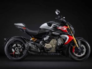 Diavel V4