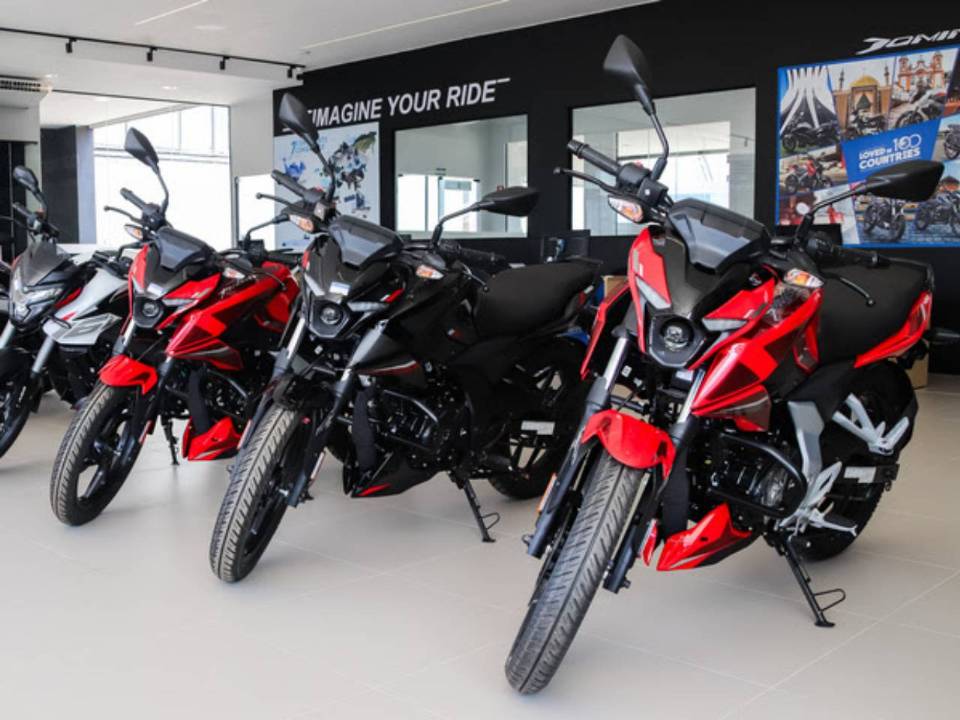 Bajaj Carrera Bras�lia