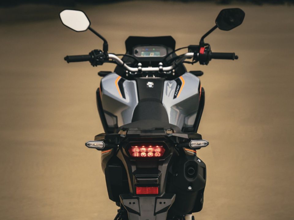 Honda�XRE 190 2026 - traseira