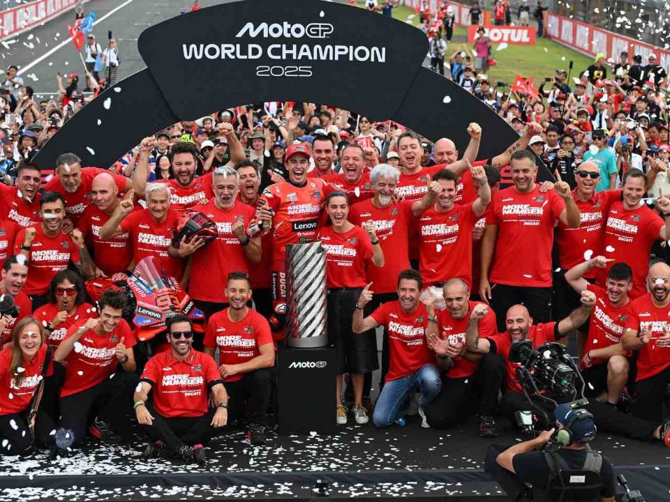 Marc Márquez garante MotoGP para a Ducati em 2025