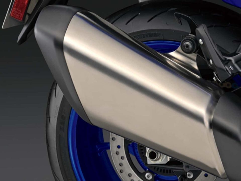 Suzuki�Hayabusa 2026 - escapamentos