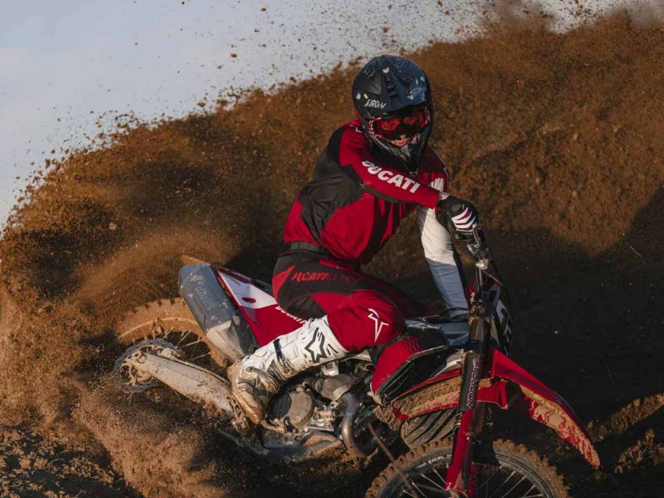 Ducati Desmo450 MX Factory 2026