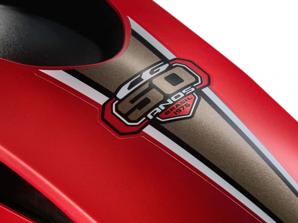 Honda CG 160 50 Anos 2026 Special Edition