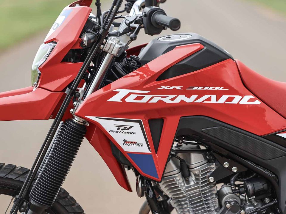 Honda�XR 300 L Tornado 2026 - lateral