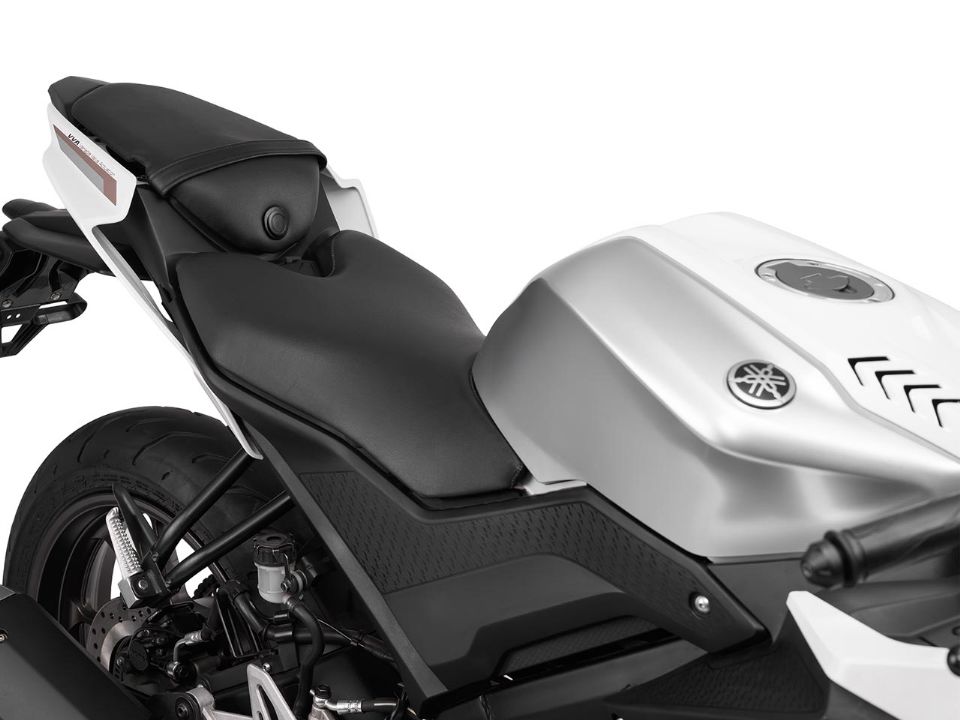 Yamaha R15 2026