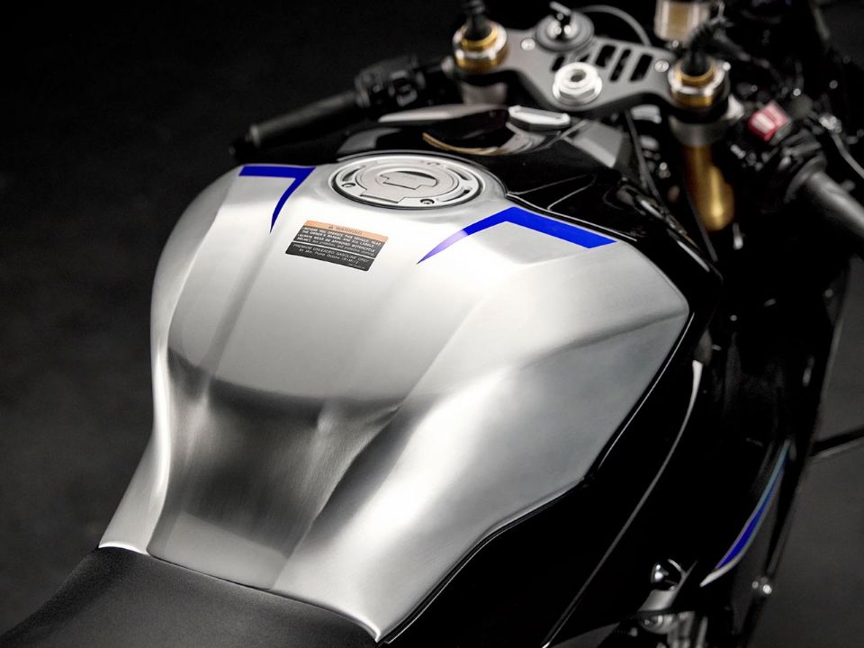 Yamaha�R1 2026 - acelerador