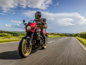 GSX-8TT