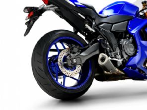 R7