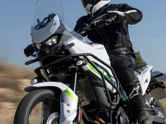 KLE 500 SE Smartride 2027 � lan�ada com embreagem autom�tica e pneus tubeless