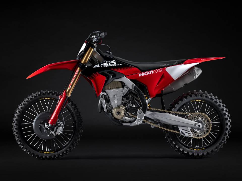 Ducati Desmo450 MX Factory 2026