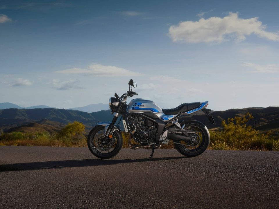 Honda�CB1000F 2026 - lateral