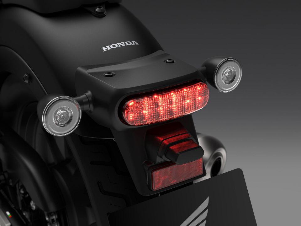 Honda�Rebel 500 2027 - traseira