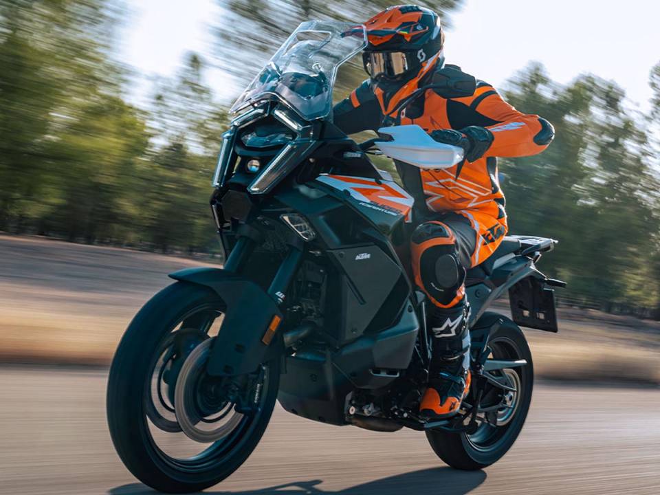 KTM 1390 Super Adventure S 2026