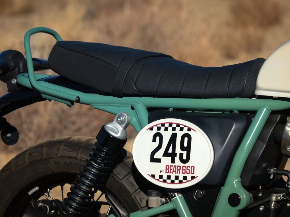 Royal Enfield�Bear 650 2027 - lateral