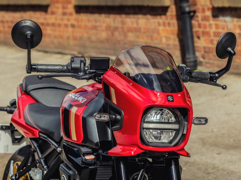 Suzuki�GSX-8TT