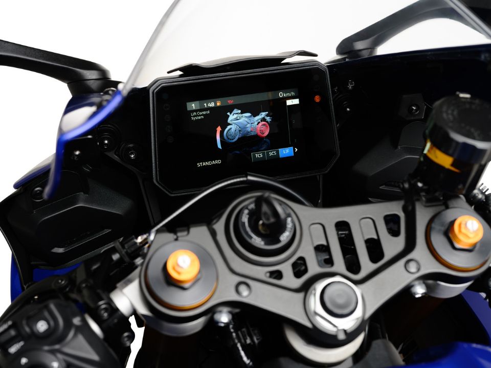 Yamaha R7 2027