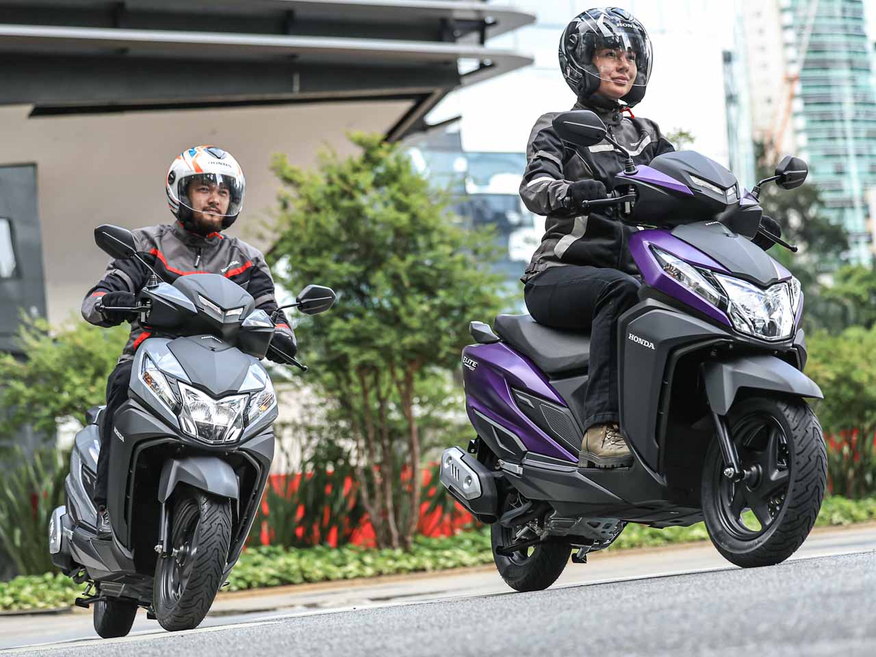 Honda�Elite 125 2027 - 3/4 frente