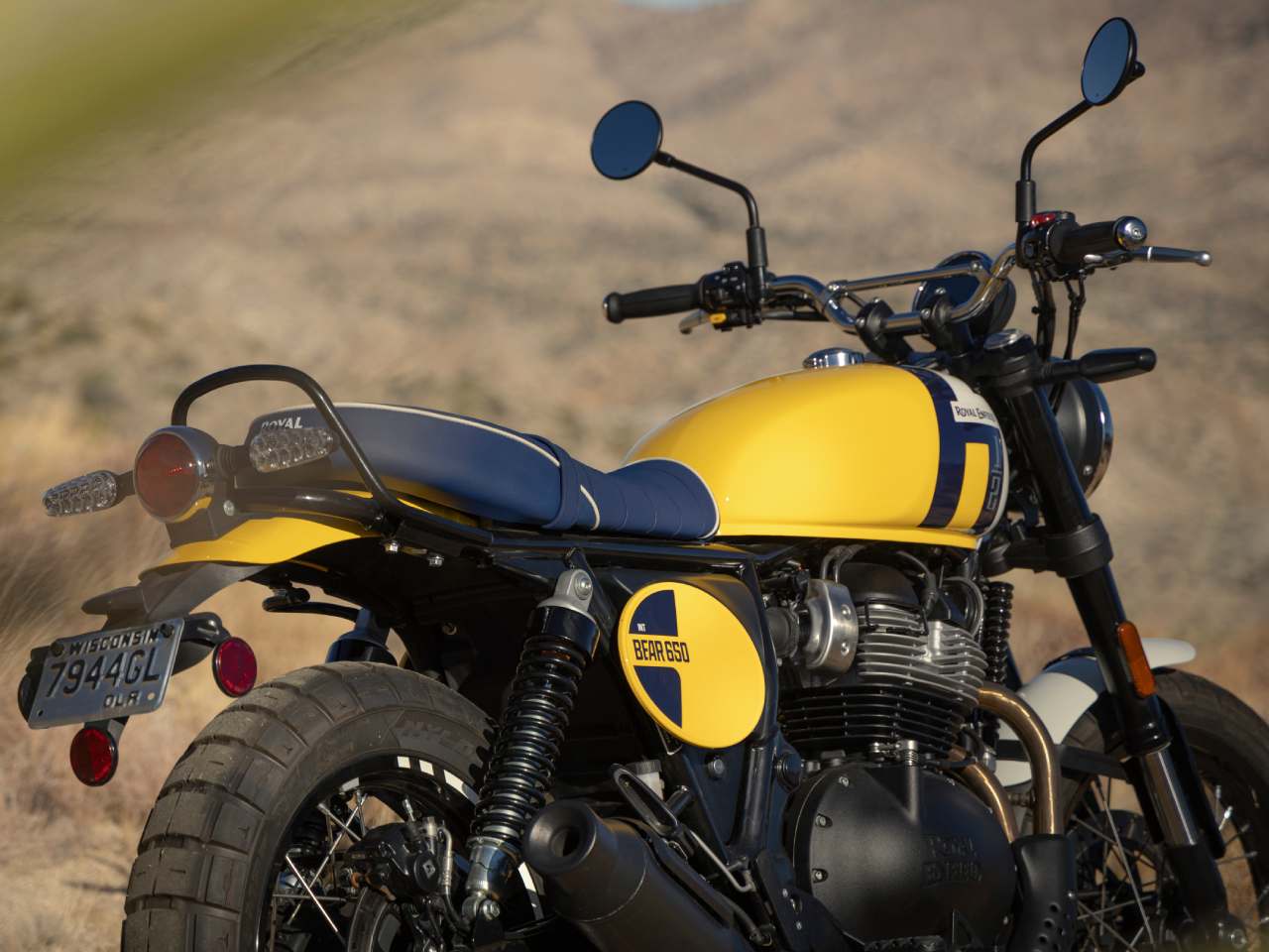 Royal Enfield�Bear 650 2026 - 3/4 traseira