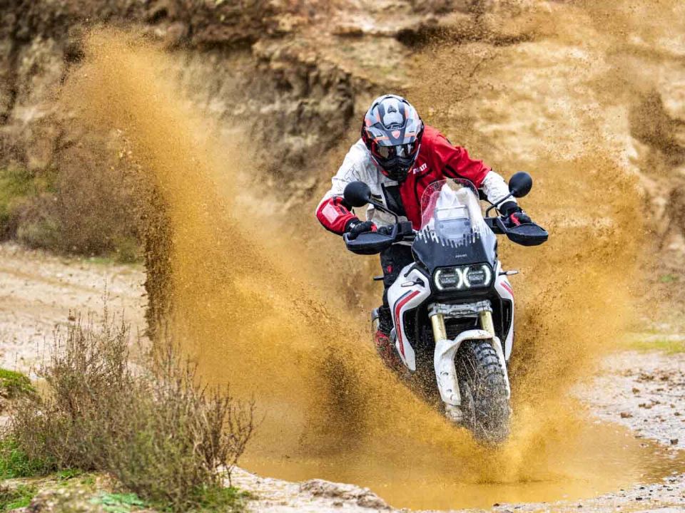 Ducati DesertX 2026