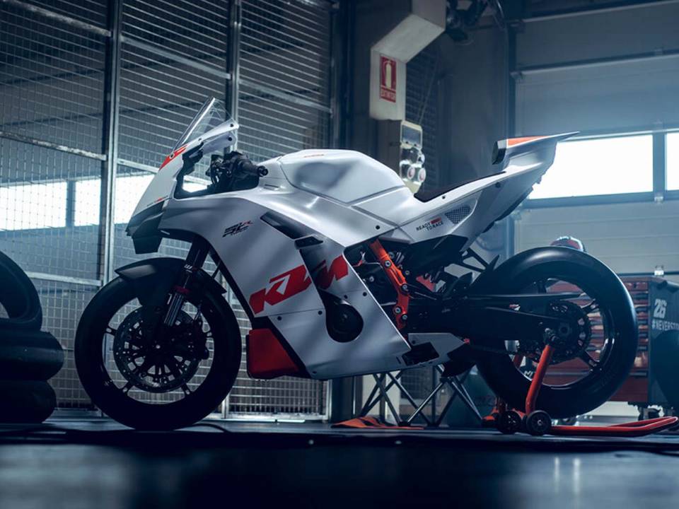 KTM 990 RC R Track