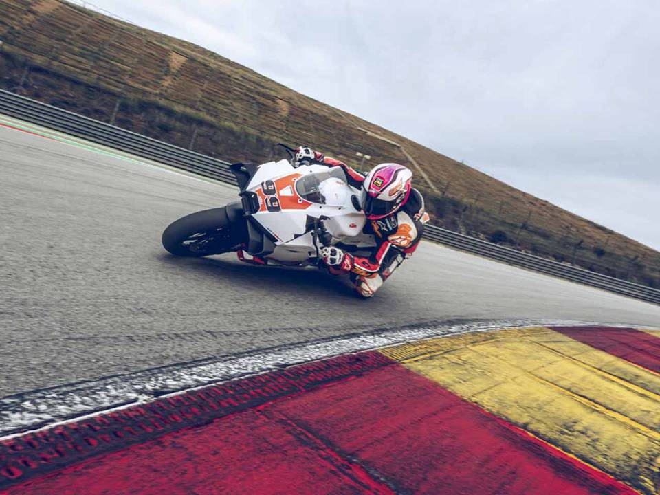 KTM 990 RC R Track