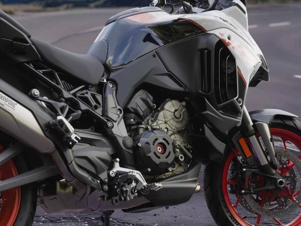 Multistrada V4S - Ducati Factory Made