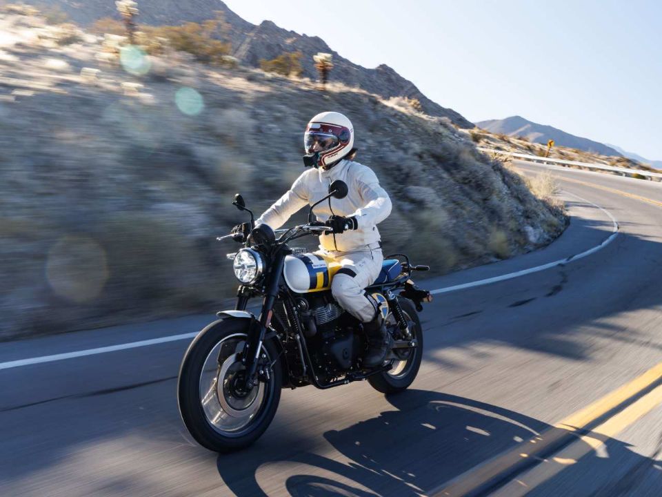 Royal Enfield�Bear 650 2026 - 3/4 frente