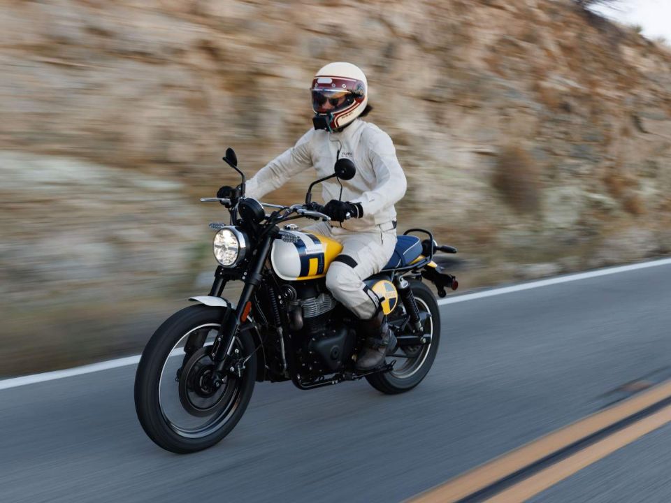 Royal Enfield�Bear 650 2026 - 3/4 frente