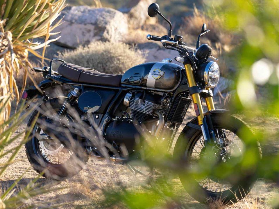 Royal Enfield�Bear 650 2026 - 3/4 frente