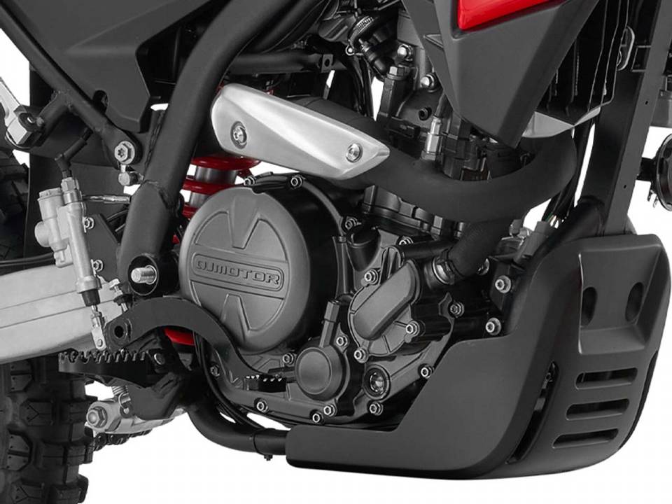 QJ Motor SRT 300DX