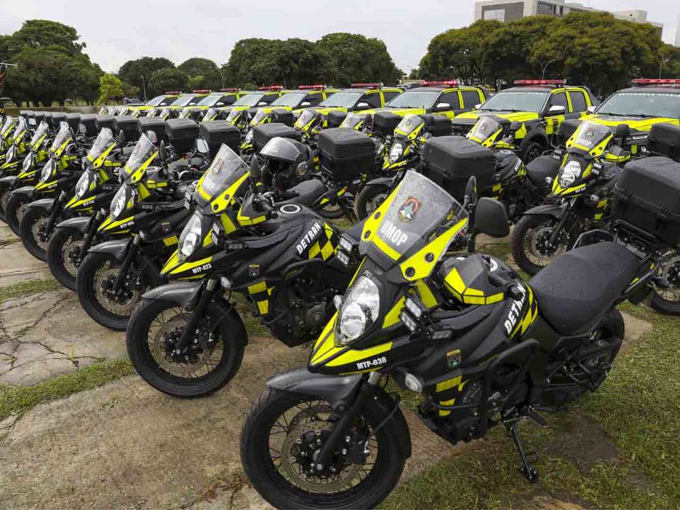 Suzuki V-Strom 650XT - Detran-DF