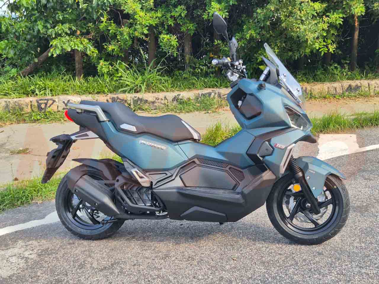 Dafra�ADXTG 150 2026 - lateral
