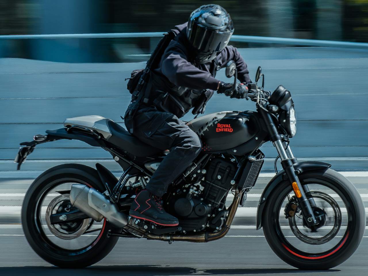 Royal Enfield�Guerrilla 450 2026 - lateral