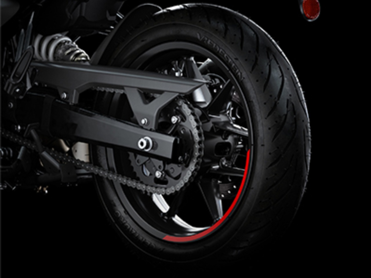 Royal Enfield�Guerrilla 450 2026 - escapamentos