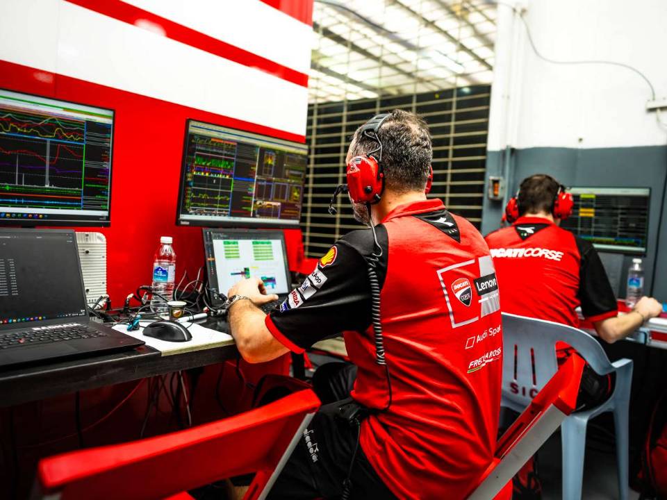 Equipe processa 100 GB de dados por final de semana