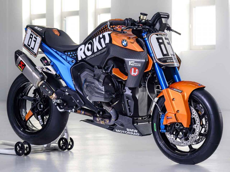 BMW R1300 R Superhooligan