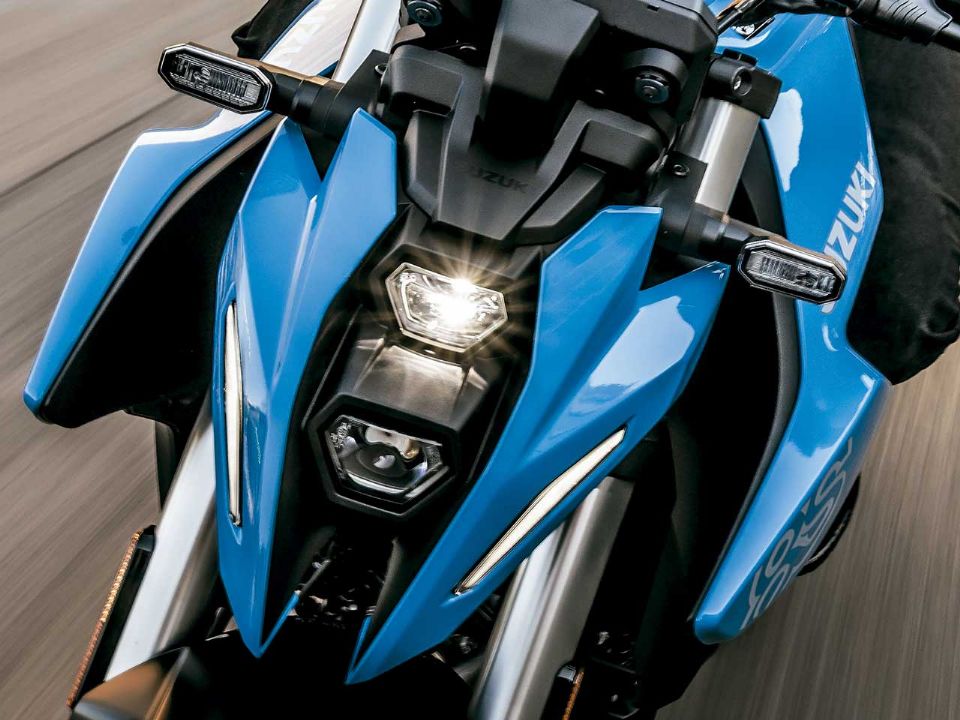 Suzuki�GSX-8S 2026 - far�is
