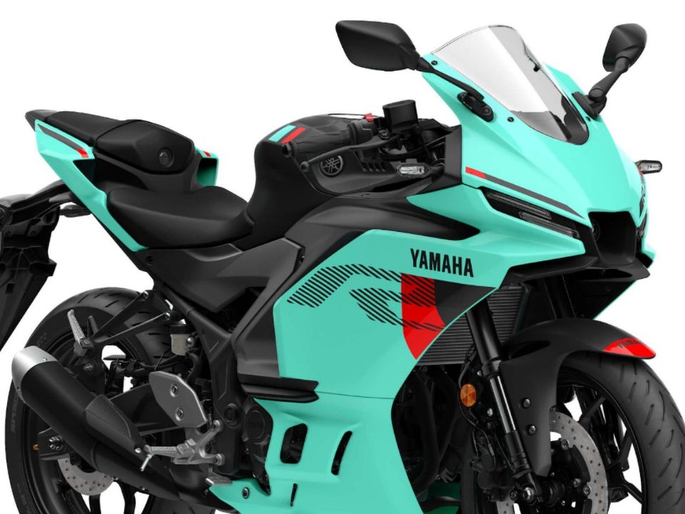 Yamaha�R25 2026 - 3/4 frente
