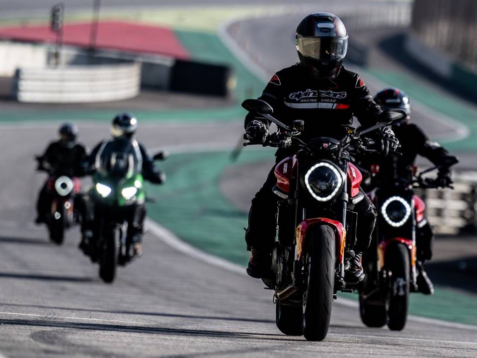 Pirelli Diablo Supercorsa V4 SP
