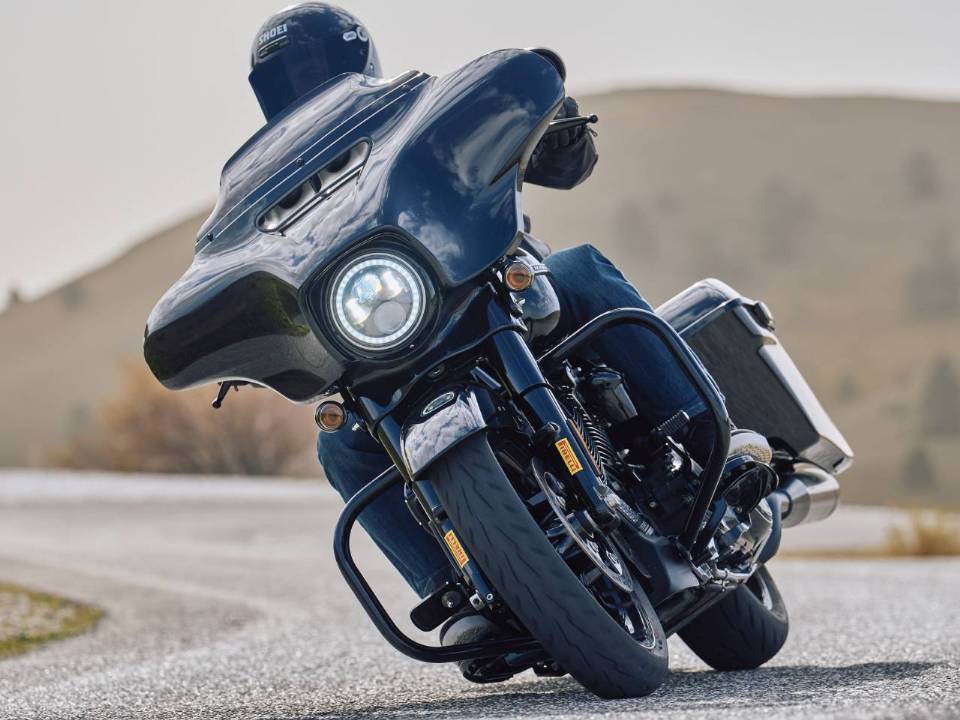 Pirelli Diablo Powercruiser