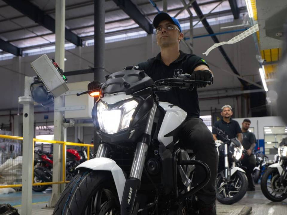 Fábrica Bajaj Manaus Brasil
