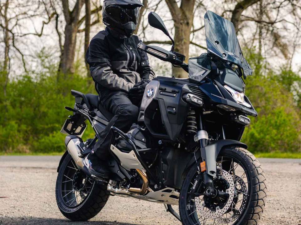 BMW R 1300 GS Adventure Dark Edition