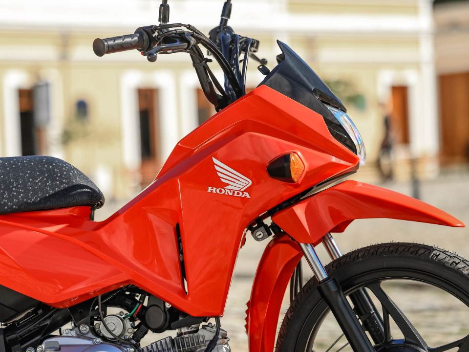 Honda�Pop 110i 2027 - 3/4 frente