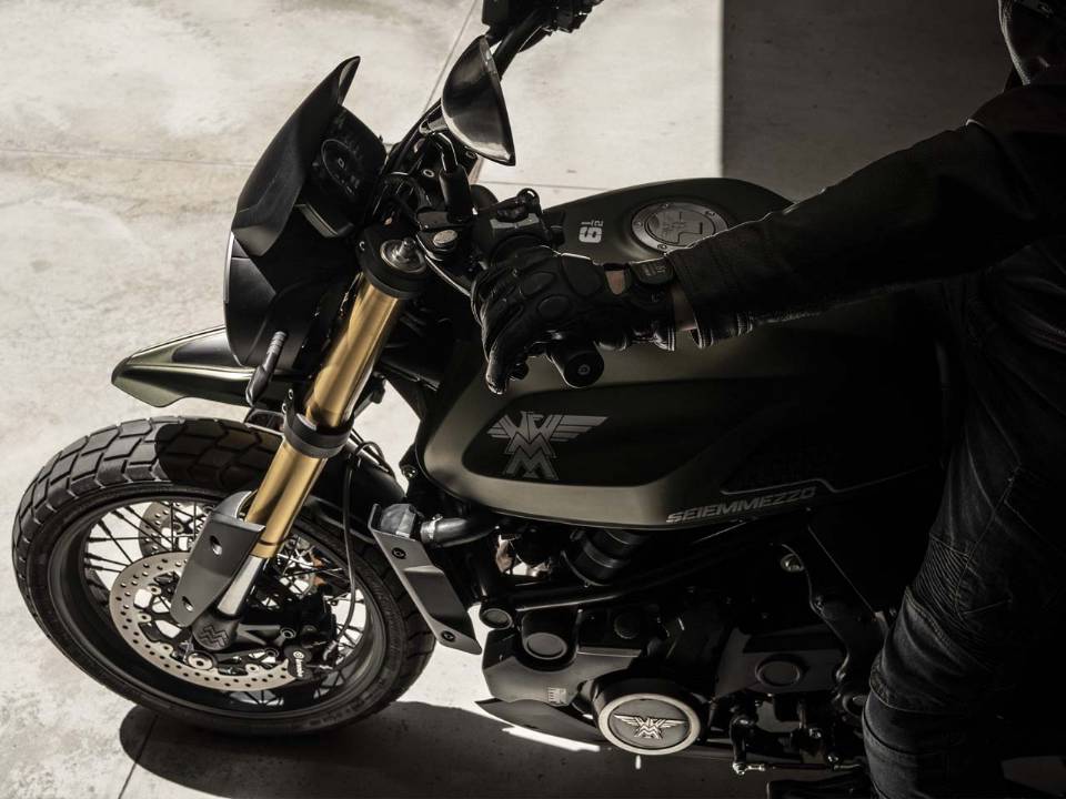 Moto Morini Seiemmezzo