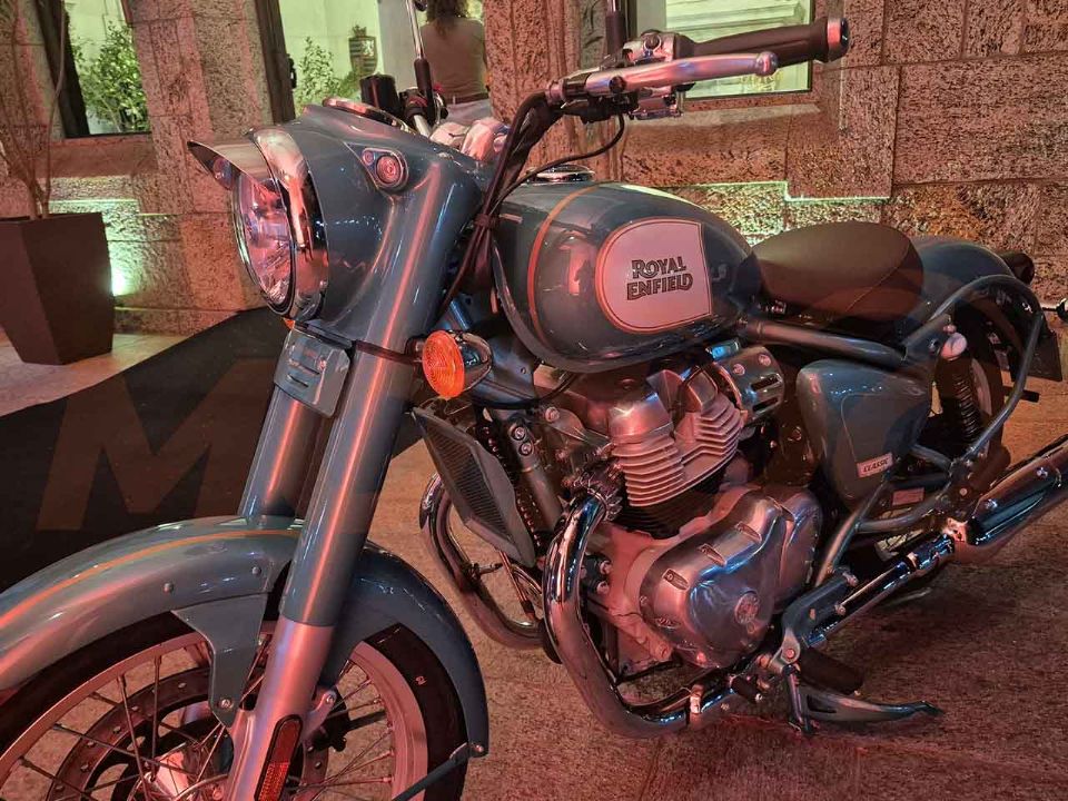 Royal Enfield�Classic 650 2027 - 3/4 frente