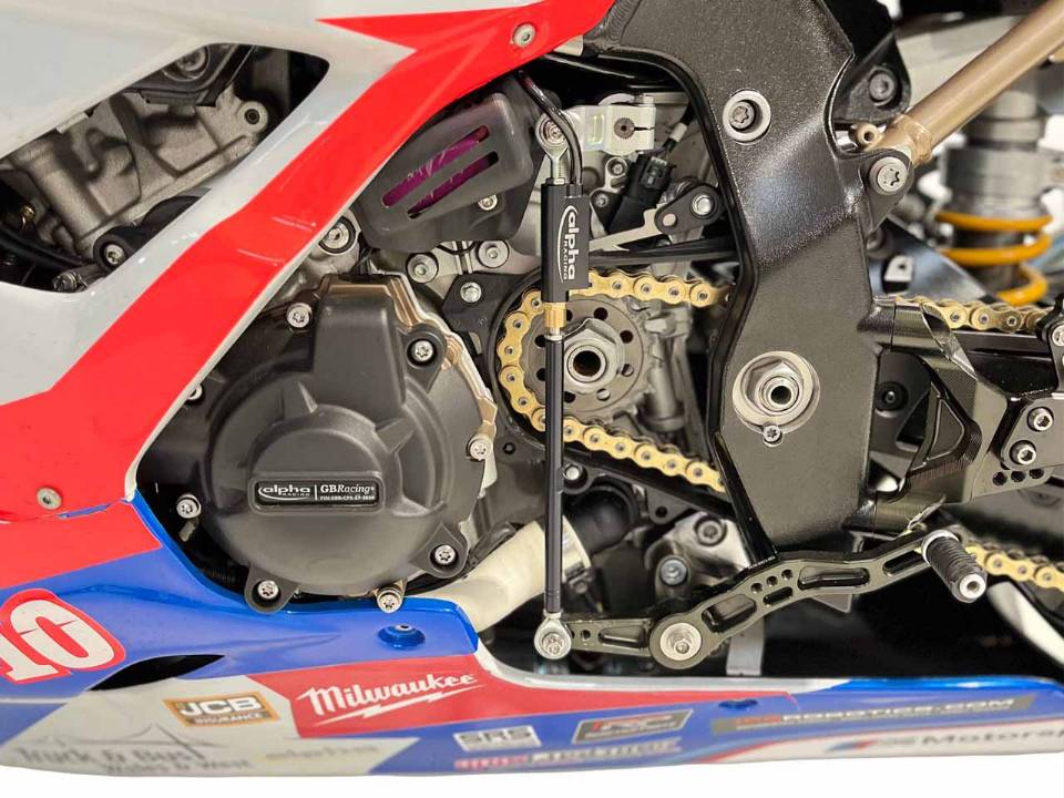 BMW S1000 RR vencedora do TT da Ilha de Man pode ser sua - MOTOO