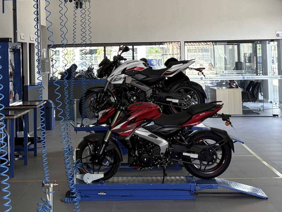 Bajaj Newvia Cambeba em Fortaleza