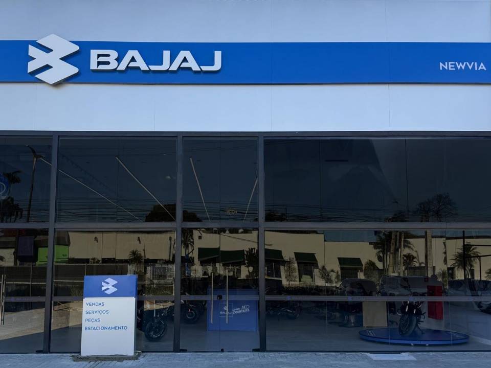 Bajaj Newvia Cambeba em Fortaleza